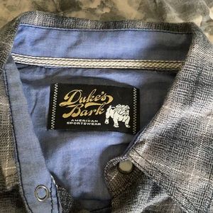 Men’s Gray Flannel Button Down